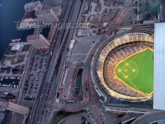 canada267: Toronto, Ontario, Canada / Kanada: baseball game at the Rogers Centre / Skydome - view from CN Tower - photo by R.Grove - (c) Travel-Images.com - Stock Photography agency - Image Bank