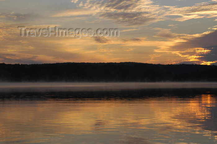 canada461: Canada / Kanada - Restoule Lake, Ontario: sunrise - photo by C.McEachern - (c) Travel-Images.com - Stock Photography agency - Image Bank