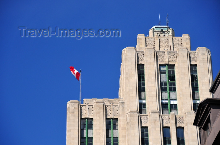 canada587: Montreal, Quebec, Canada: top of the Aldred Building - Art Deco spandrels at Montreal’s first real skyscraper - bas relief motifs - Édifice Aldred - Place d'Armes - Vieux-Montréal - photo by M.Torres - (c) Travel-Images.com - Stock Photography agency - Image Bank