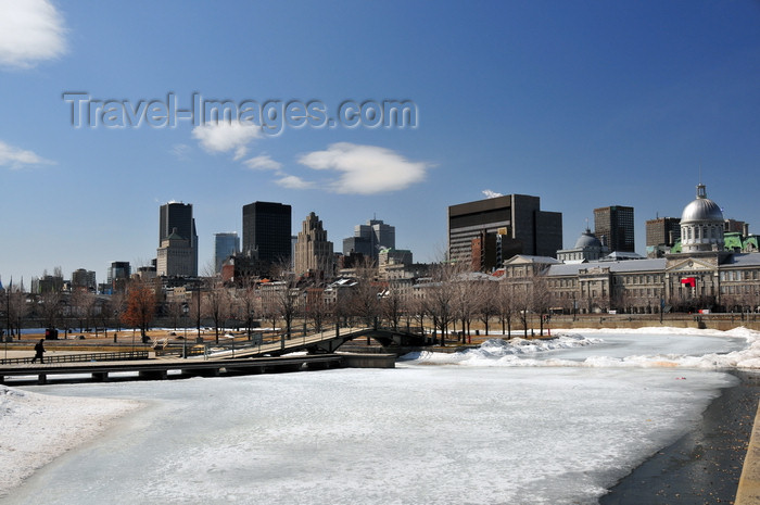 canada617: Montreal, Quebec, Canada: Promenade du Viex-Port from Bassin Bonsecours, with Rue de la Commune and the city skyline in the background - Vieux-Montréal - photo by M.Torres - (c) Travel-Images.com - Stock Photography agency - Image Bank