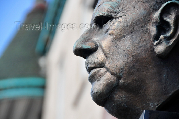 canada630: Montreal, Quebec, Canada: bust of President Charles de Gaulle - Rue Saint-Denis - photo by M.Torres - (c) Travel-Images.com - Stock Photography agency - Image Bank