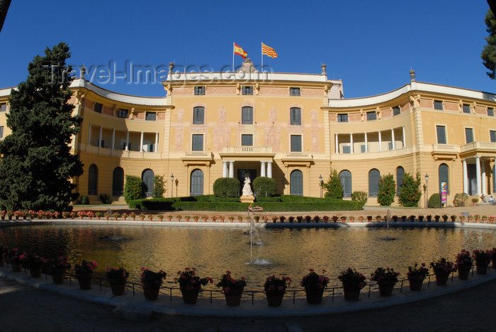 catalon161: Barcelona, Catalonia: Palau Reial de Pedralbes - Pedralbes Royal Palace - photo by T.Marshall - (c) Travel-Images.com - Stock Photography agency - Image Bank