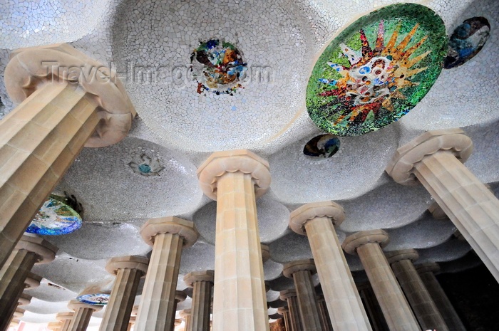catalon174: Barcelona, Catalonia: ceiling of the Hypostyle Room, Park Güell by Antoni Gaudí, Carmel Hill, Gràcia district - UNESCO World Heritage Site - photo by M.Torres - (c) Travel-Images.com - Stock Photography agency - Image Bank