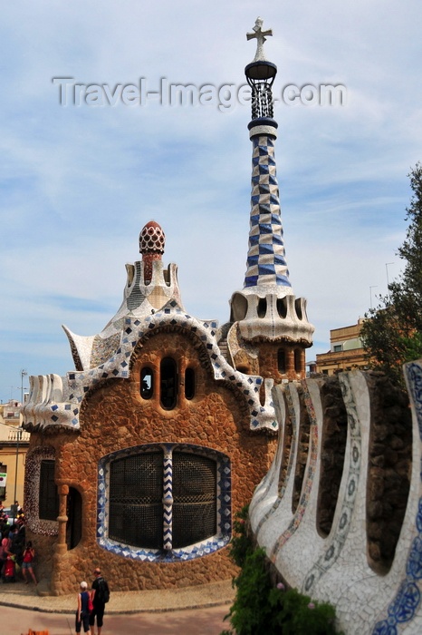 catalon185: Barcelona, Catalonia: merlons and gate house - Parc Güell by Antoni Gaudí, Carmel Hill, Gràcia district - UNESCO World Heritage Site - photo by M.Torres - (c) Travel-Images.com - Stock Photography agency - Image Bank