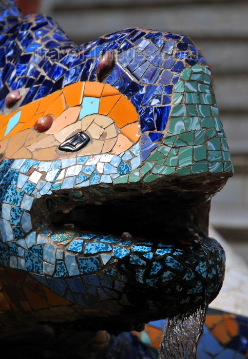 catalon186: Barcelona, Catalonia: head of mosaic salamander fountain, known as "el drac", Parc Güell by Antoni Gaudí, Carmel Hill - UNESCO World Heritage Site - photo by M.Torres - (c) Travel-Images.com - Stock Photography agency - Image Bank