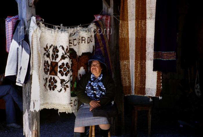 chile206: Dalcahue, Chiloé island, Los Lagos Region, Chile: artisan at the Sunday market – wool products - Feria Artesanal - photo by C.Lovell - (c) Travel-Images.com - Stock Photography agency - Image Bank
