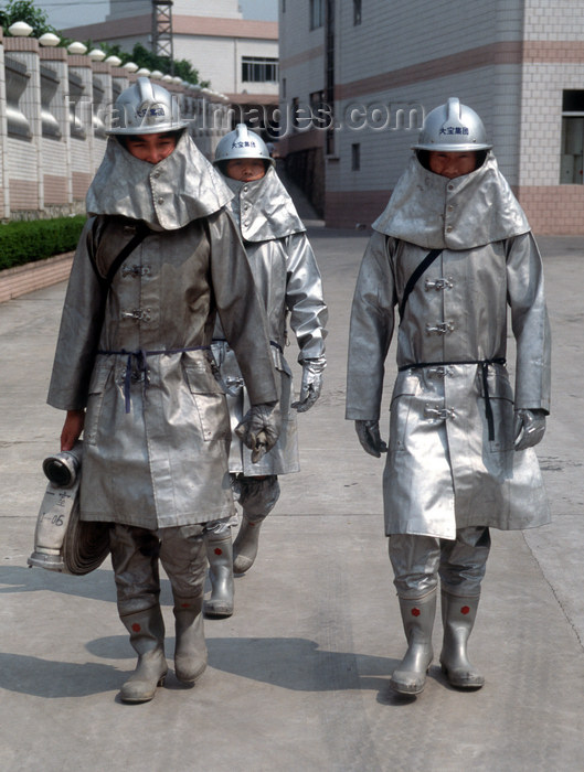 china247: Dongguan, Guangdong province, China: Chinese firemen - in full gear - photo by B.Henry - (c) Travel-Images.com - Stock Photography agency - Image Bank