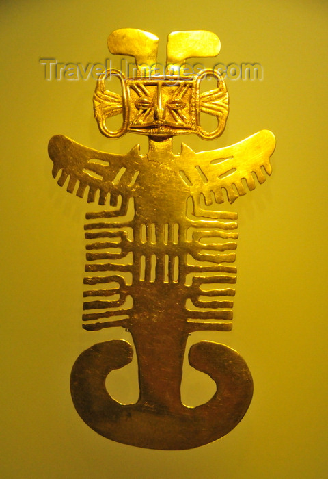 colombia160: Bogotá, Colombia: Gold Museum - Museo del Oro - elaborate human figure - combines feline, bird and fish elements - Tolima - photo by M.Torres - (c) Travel-Images.com - Stock Photography agency - Image Bank