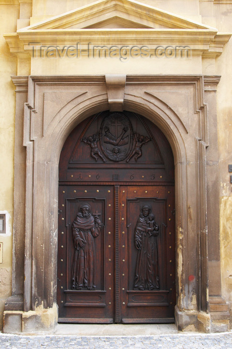 czech411: Doors of Saint James Church. Old Town. Mala Strana. Prague. Czech Republic - photo by H.Olarte - (c) Travel-Images.com - Stock Photography agency - Image Bank
