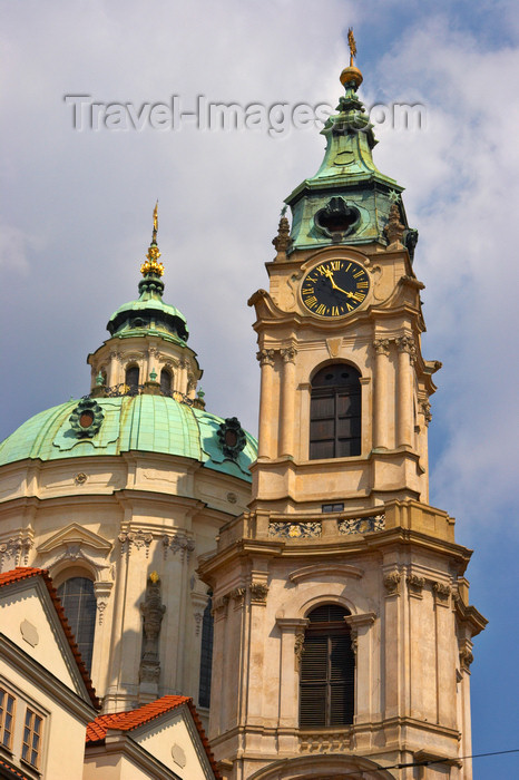 czech432: St. Nicholas Church - dome and tower - Prague, Czech Republic - photo by H.Olarte - (c) Travel-Images.com - Stock Photography agency - Image Bank
