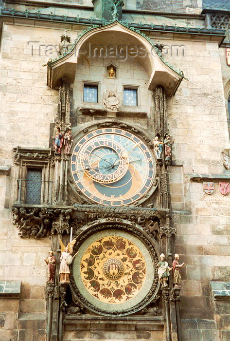 czech6: Czech Republic - Prague / Praha: the Astronomical Clock by Nikolaus von Kaaden (Staromestska radnice a orloj) - photo by Miguel Torres - (c) Travel-Images.com - Stock Photography agency - Image Bank