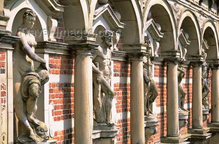 denmark30: Hillerød, North Zealand, Denmark: Fredeiksborg castle - façade with statues - former royal residence for King Christian IV - photo by K.Gapys - (c) Travel-Images.com - Stock Photography agency - Image Bank