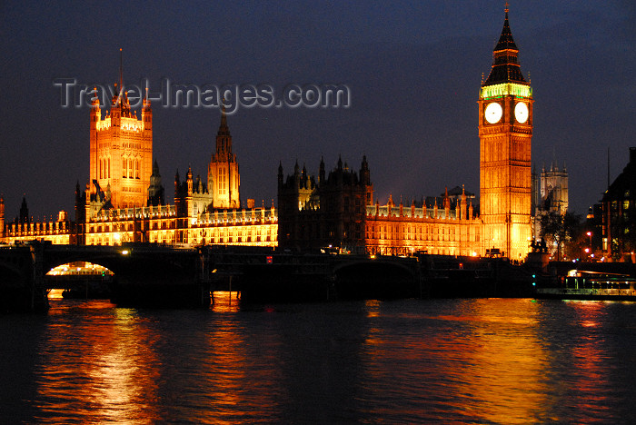 england436: London: Houses of Parliament / Westminster Palace at night - seen from Lambeth - photo by  M.Torres / Travel-Images.com - (c) Travel-Images.com - Stock Photography agency - Image Bank