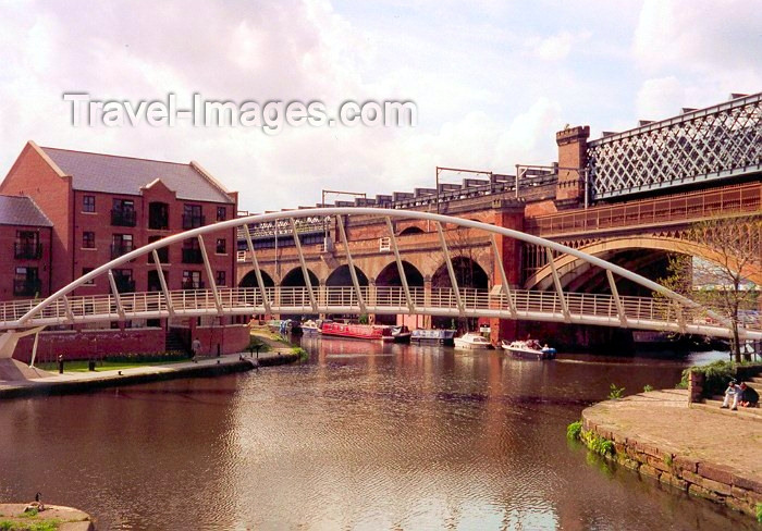 england50: Manchester, North West, England: Castle field - canal and bridge - photo by M.Torres - (c) Travel-Images.com - Stock Photography agency - Image Bank
