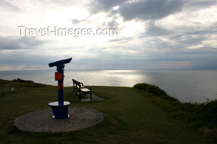 england693: Portland Bill, Dorset, South West England, UK: telescope and the English Channel - Jurassic Coast, a UNESCO World Heritage Site - photo by I.Middleton - (c) Travel-Images.com - Stock Photography agency - Image Bank