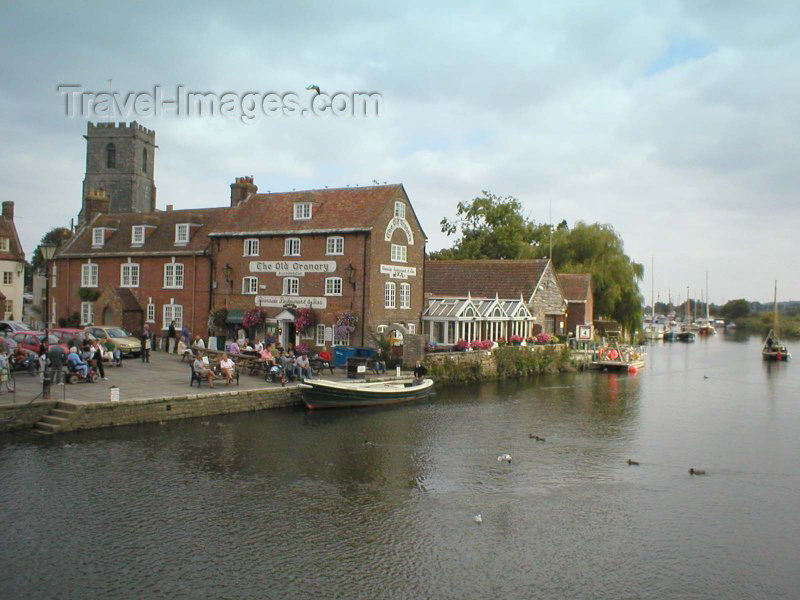 england73: England - Wareham (Dorset County): the quay and the old granary - photo by N.Clark - (c) Travel-Images.com - Stock Photography agency - Image Bank