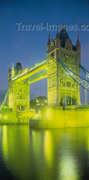 england773: London, England: Tower Bridge - nocturnal - light on the Thames - Victorian architecture by Wolfe Barry and Horace Jones - photo by A.Bartel - (c) Travel-Images.com - Stock Photography agency - Image Bank