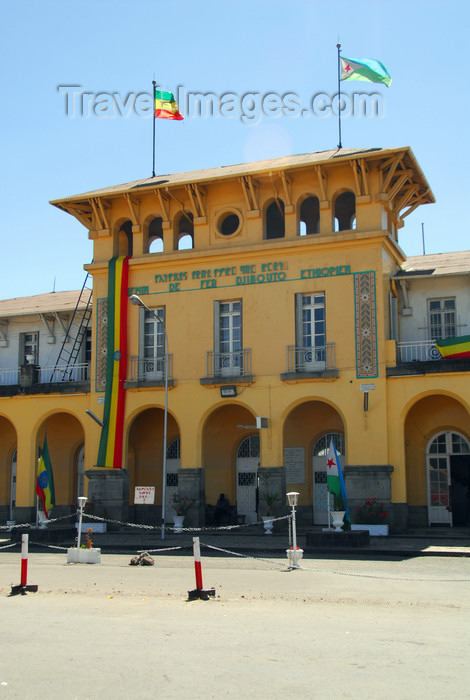 ethiopia151: Addis Ababa, Ethiopia: main train station - La Gare - Chemin de Fer Djibouto-Ethiopien - Djibouti-Ethiopia Railway - photo by M.Torres - (c) Travel-Images.com - Stock Photography agency - Image Bank