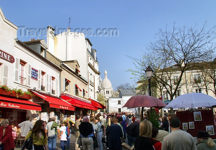 france149: France - Paris: Place du Tertre - Montmartre - photo by K.White - (c) Travel-Images.com - Stock Photography agency - Image Bank
