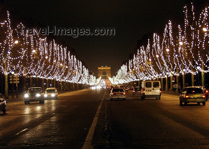 france172: France - Paris: night - Avenue Des Champs Elysees - Christmas lights - photo by K.White - (c) Travel-Images.com - Stock Photography agency - Image Bank