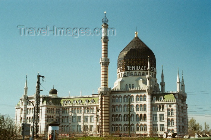 germany106: Germany / Deutschland -  Dresden (Saxony / Sachsen): Yenidze - former cigarette factory building - designed to look like a mosque by architect Martin Hammitzsch - now used as an office building (photo by J.Kaman) - (c) Travel-Images.com - Stock Photography agency - Image Bank