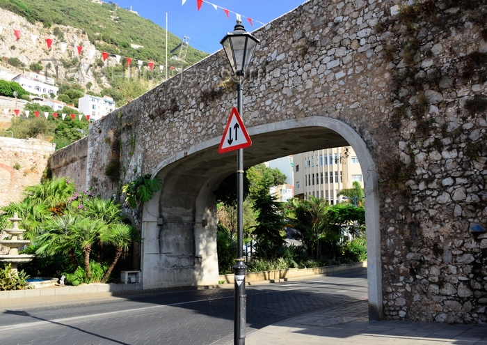 gibraltar99: Gibraltar: Southport Gates - photo by M.Torres - (c) Travel-Images.com - Stock Photography agency - Image Bank
