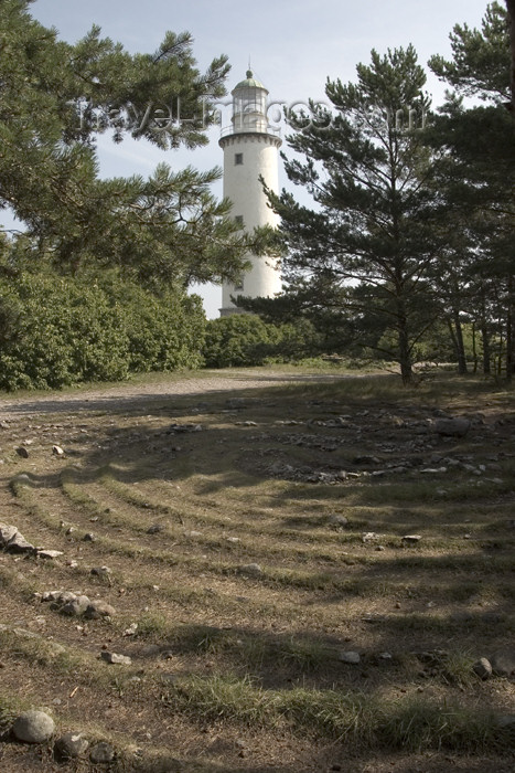 gotland4: Sweden - Gotland island / Gotlands län - Fårö island: labyrinth and lighthouse on the NE tip of the island - photo by C.Schmidt - (c) Travel-Images.com - Stock Photography agency - Image Bank
