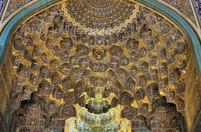 iran26: Iran - Isfahan: Imam / Shah Mosque -  Naghsh-i Jahan Square - detail of muqarnas - UNESCO World Heritage Site - photo by W.Allgower - (c) Travel-Images.com - Stock Photography agency - Image Bank