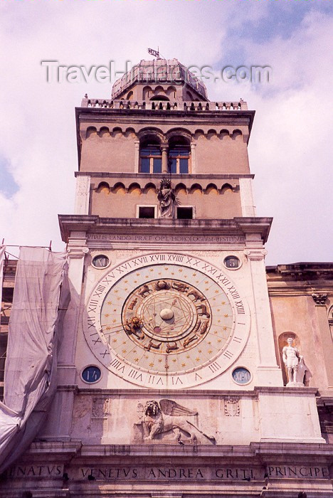italy11: Padua / Padova  - Venetia / Veneto, Italy / QPA : Torre dell'Orologio - clock tower on Piazza dei Signori - photo by M.Torres - (c) Travel-Images.com - Stock Photography agency - Image Bank