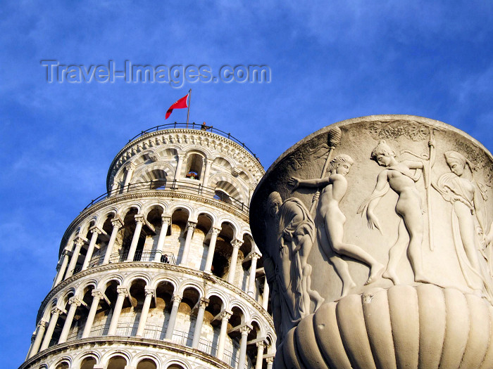 italy132: Italy / Italia - Pisa: classical vase and the tower (photo by M.Bergsma) - (c) Travel-Images.com - Stock Photography agency - Image Bank