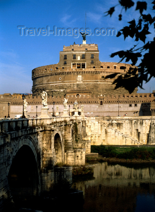 italy482: Rome, Italy:  Castel Sant'Angelo and Ponte Sant'Angelo, Pons Aelius - photo by J.Fekete - (c) Travel-Images.com - Stock Photography agency - Image Bank
