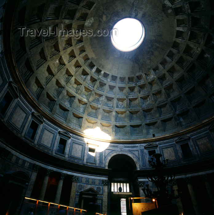 italy490: Rome, Italy: Pantheon - coffered concrete dome built in 118 AD - ray of light through the oculus  - photo by J.Fekete - (c) Travel-Images.com - Stock Photography agency - Image Bank