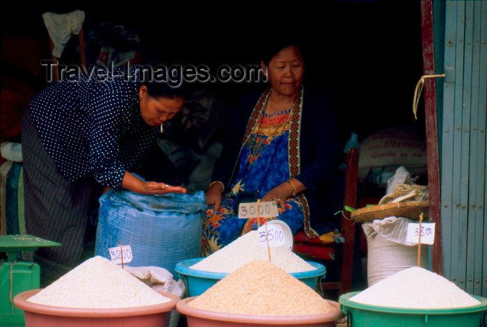 laos59: Laos - Luang Prabang - Rice shop (photo by K.Strobel) - (c) Travel-Images.com - Stock Photography agency - Image Bank