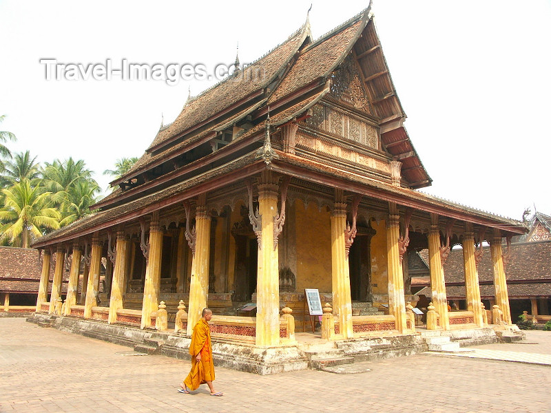 laos6: Laos - Indochina - Vientiane: Wat Sisaket - Buddhist temple (photo by P.Artus) - (c) Travel-Images.com - Stock Photography agency - Image Bank