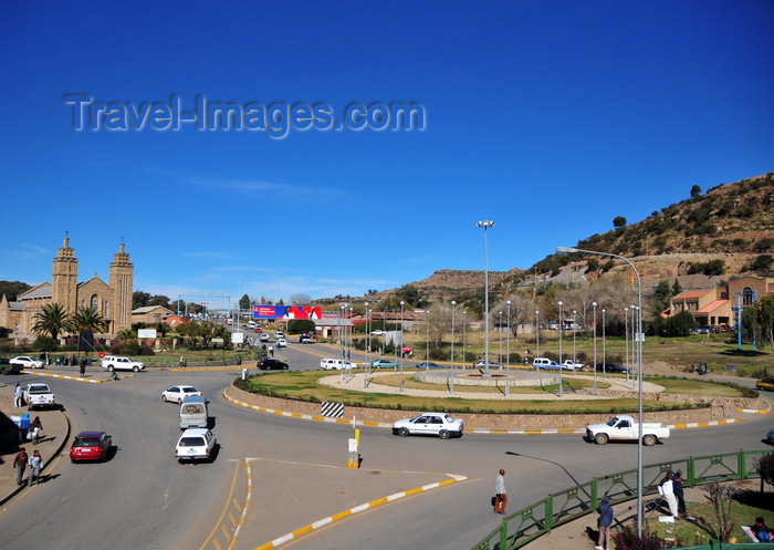 lesotho18: Maseru, Lesotho: Maseru Cathedral Circle with the Catholic Cathedral on the left - start of Kingsway - photo by M.Torres - (c) Travel-Images.com - Stock Photography agency - Image Bank