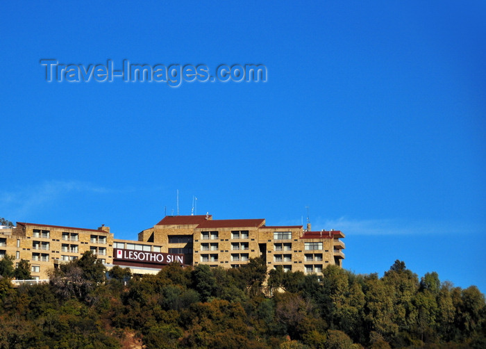 lesotho33: Maseru, Lesotho: the hill-top Lesotho Sun hotel and casino, sandstone building surrounded by forest - Hilton Road - photo by M.Torres - (c) Travel-Images.com - Stock Photography agency - Image Bank