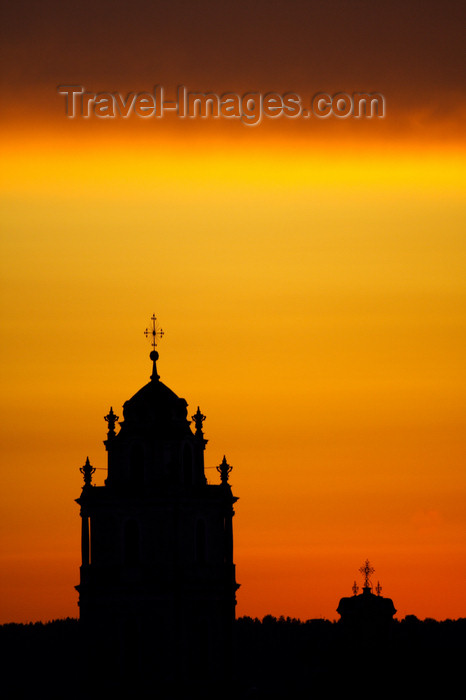 lithuania149: Lithuania - Vilnius: sunset - Baroque churches of Vilnius - photo by Sandia - (c) Travel-Images.com - Stock Photography agency - Image Bank