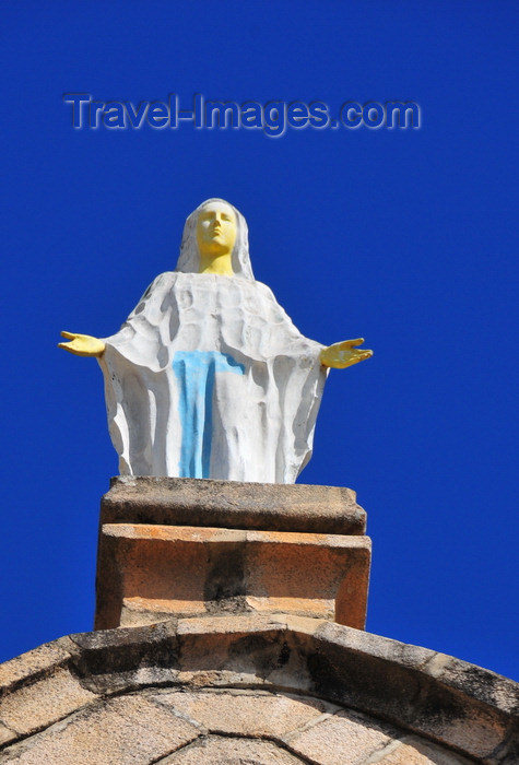 madagascar385: Antananarivo / Tananarive / Tana - Analamanga region, Madagascar: the Virgin Mary atop the façade of Andohalo cathedral - Cathédrale de l’Immaculée Conception d’Andohalo - photo by M.Torres - (c) Travel-Images.com - Stock Photography agency - Image Bank