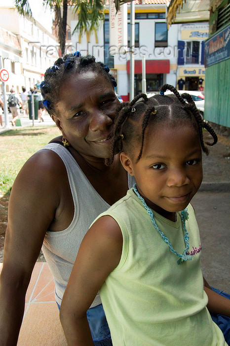 martinique15: Fort-de-France, Martinique: mother and daughter - photo by D.Smith - (c) Travel-Images.com - Stock Photography agency - Image Bank