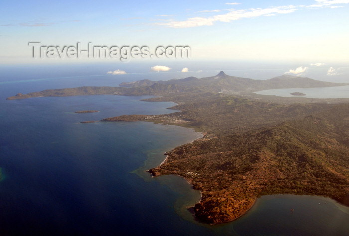 mayotte38: Mamoudzou, Grande-Terre / Mahore, Mayotte: seen from the air - photo by M.Torres - (c) Travel-Images.com - Stock Photography agency - Image Bank