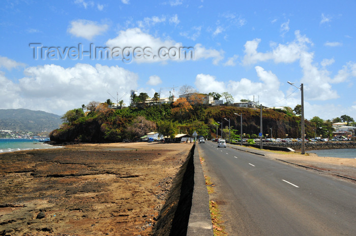 mayotte63: Dzaoudzi, Petite-Terre, Mayotte: the 'Rocher' and its causeway, Boulevard des Crabes - photo by M.Torres - (c) Travel-Images.com - Stock Photography agency - Image Bank