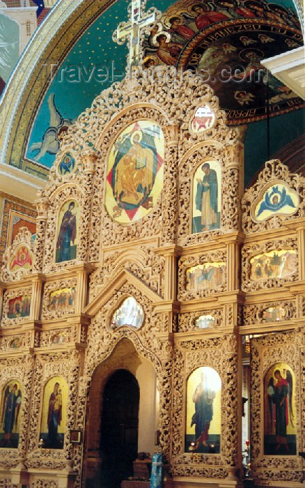 moldova25: Chisinau / Kishinev / KIV: Orthodox Cathedral - the iconostasis - photo by M.Torres - (c) Travel-Images.com - Stock Photography agency - Image Bank