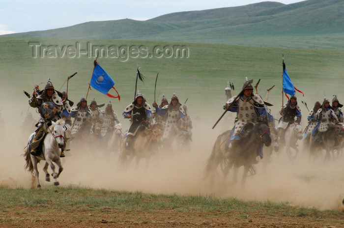 mongolia154: Ulan Bator / Ulaanbaatar, Mongolia: cavalry charge to celebrate the 800th anniversary of the Mongolian state - dust - photo by A.Ferrari - (c) Travel-Images.com - Stock Photography agency - Image Bank