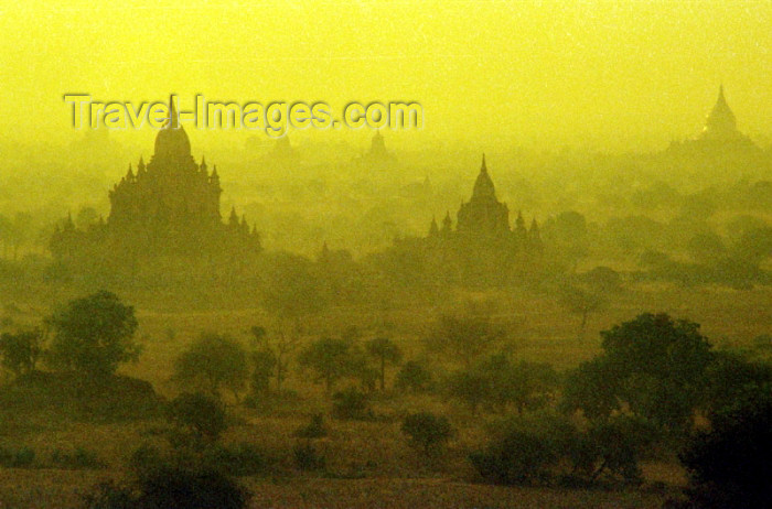 myanmar1: Myanmar / Burma - Bagan / Pagan: stupas at dawn (photo by J.Kaman) - (c) Travel-Images.com - Stock Photography agency - Image Bank