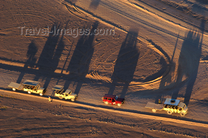 namibia152: Namibia: Aerial View of Hot Air Balloon Chase vehicles - long shadows just after sunrise, Sossusvlei - photo by B.Cain - (c) Travel-Images.com - Stock Photography agency - Image Bank