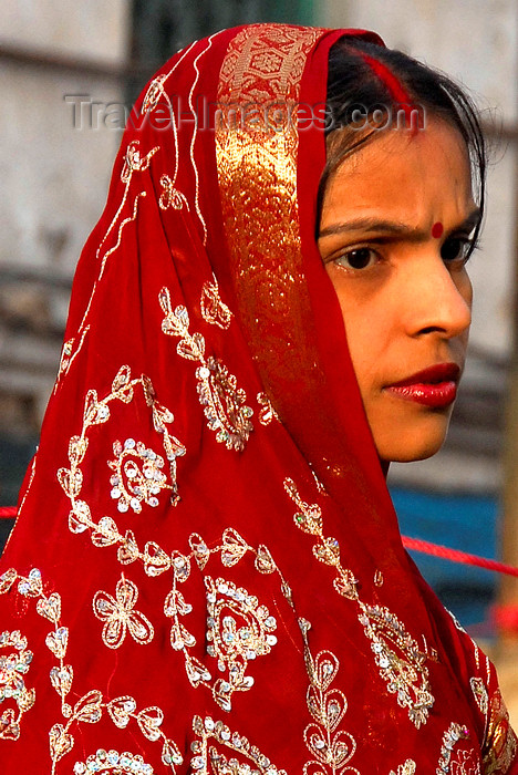 nepal200: Kathmandu, Nepal: young woman in red sari and tilaka on the forehead - photo by J.Pemberton - (c) Travel-Images.com - Stock Photography agency - Image Bank