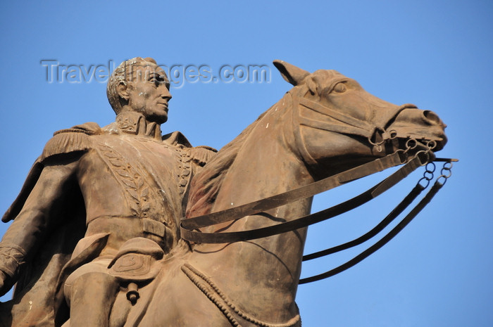 nicaragua44: Managua, Nicaragua: equestrian statue of Simón Bolivar, a gift of Venezuela - plaza Simón Bolivar - malecón - photo by M.Torres - (c) Travel-Images.com - Stock Photography agency - Image Bank