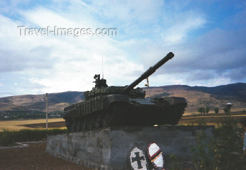 nk28: Nagorno Karabakh - Askeram: T-72 battle tank covered in reactive armour - photo by M.Torres - (c) Travel-Images.com - Stock Photography agency - Image Bank