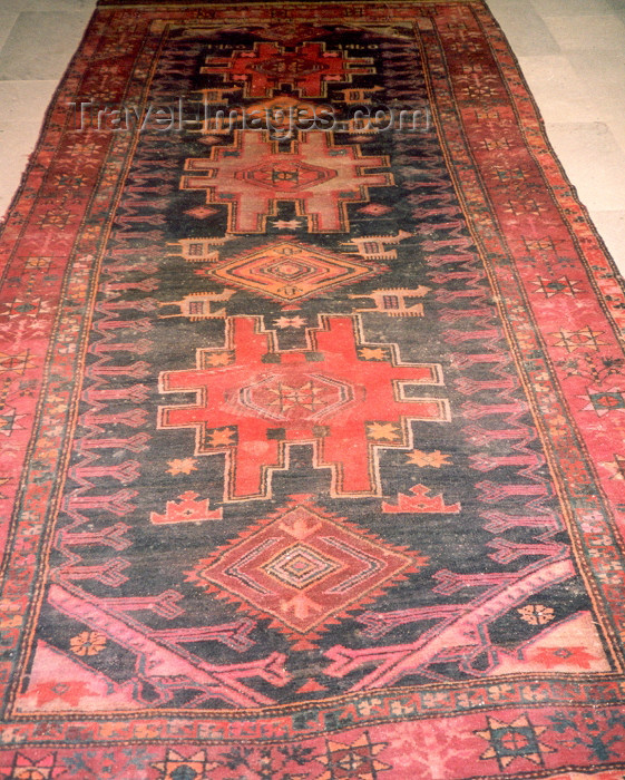 nk34: Nagorno Karabakh - Gandzasar: Karabakh carpet (photo by M.Torres) - (c) Travel-Images.com - Stock Photography agency - Image Bank