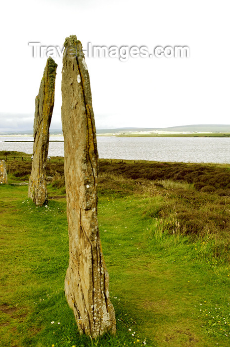 orkney35: Orkney island, Mainland - Because the interior of the Ring o' Brodgar has never been fully excavated or scientifically dated, the monument's age remains uncertain. However, it is generally thought to have been erected between 2500 BC and 2000 BC, and was  - (c) Travel-Images.com - Stock Photography agency - the Global Image Bank